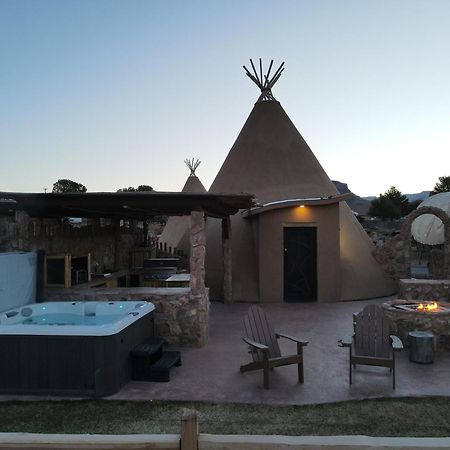 Zion White Bison Glamping & Rv Resort Верджин Экстерьер фото