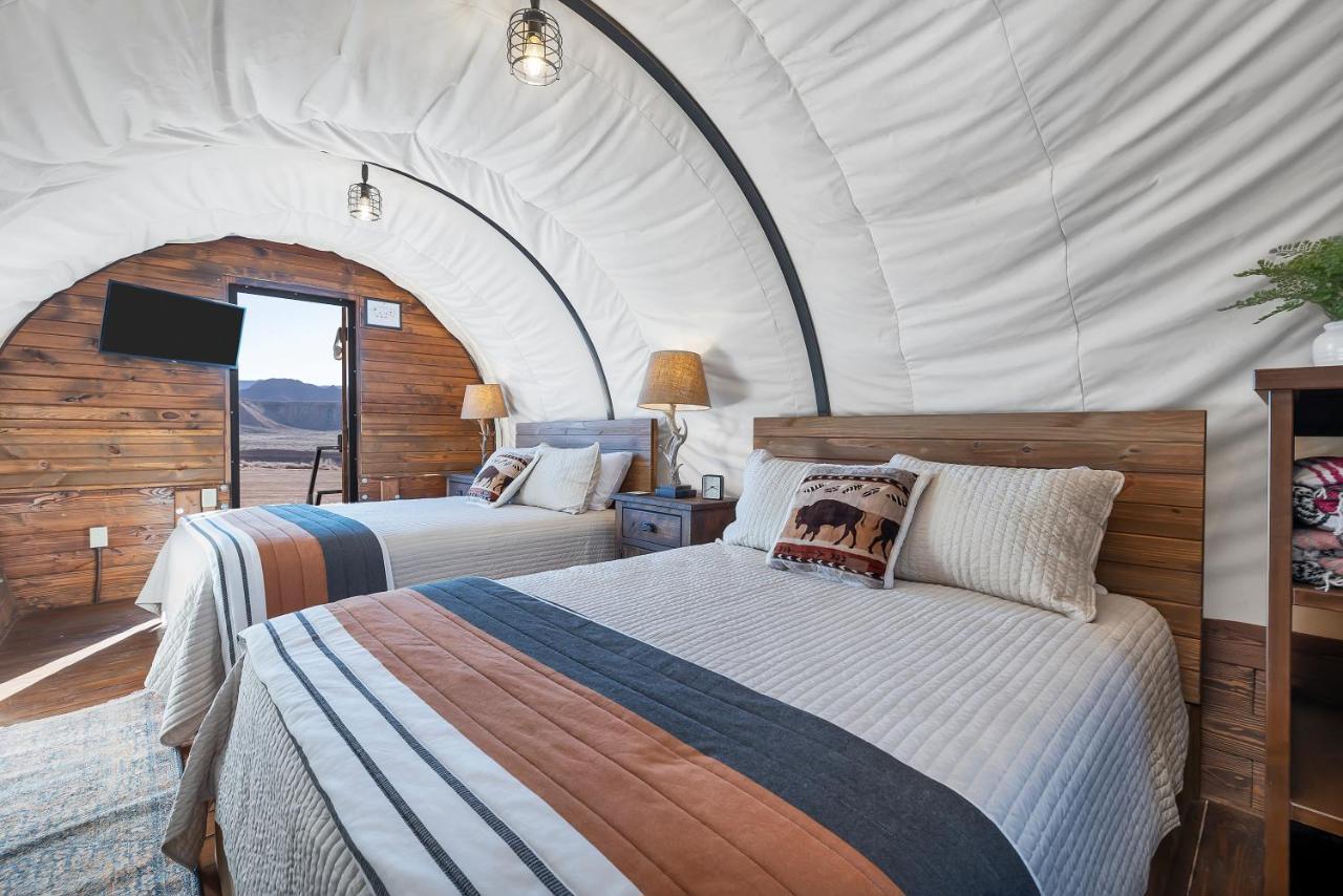 Zion White Bison Glamping & Rv Resort Верджин Экстерьер фото