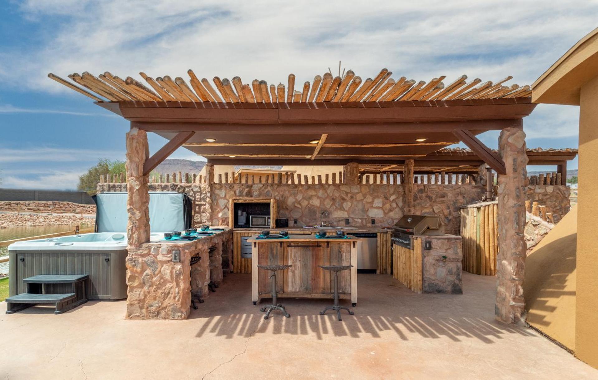 Zion White Bison Glamping & Rv Resort Верджин Экстерьер фото
