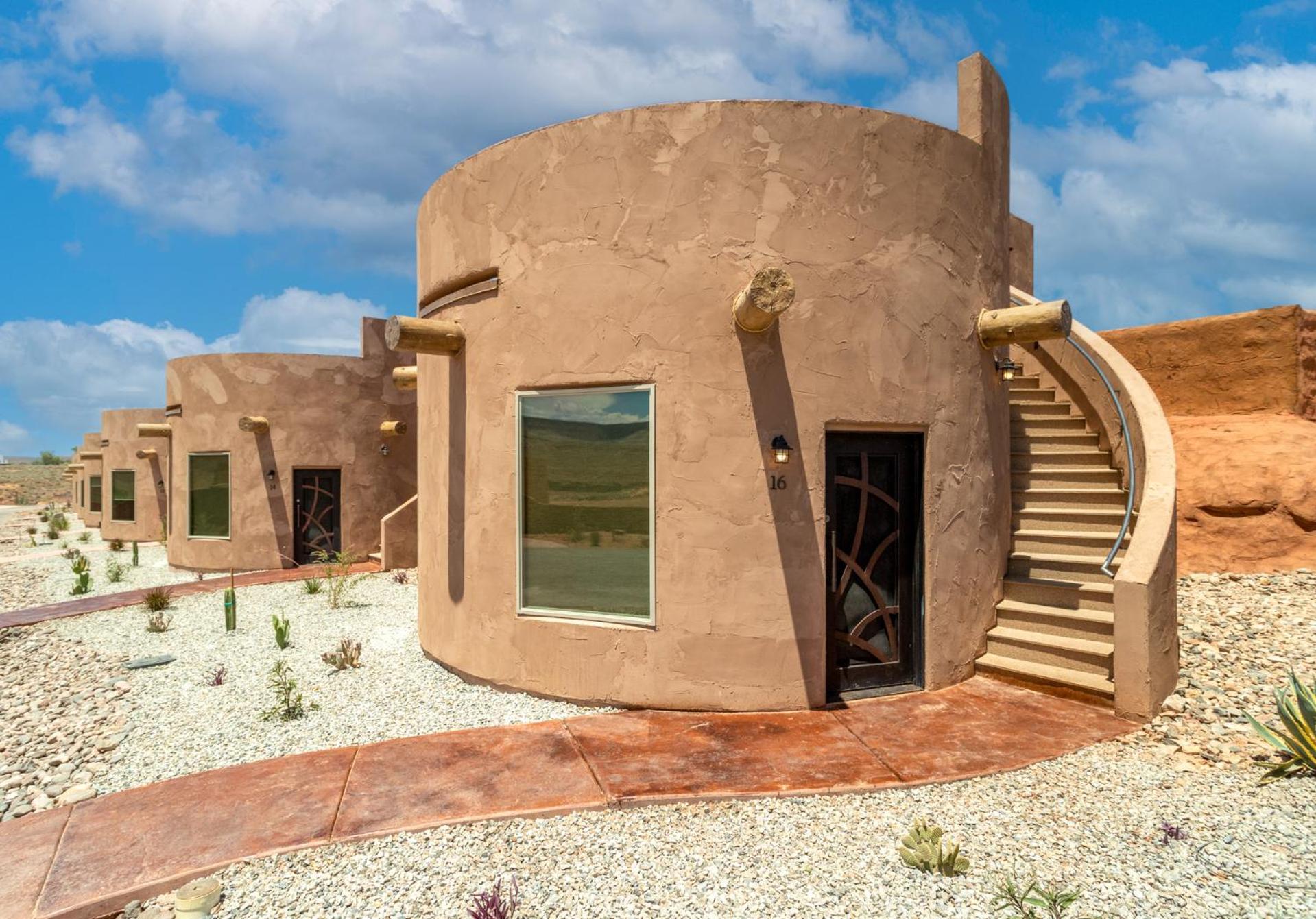 Zion White Bison Glamping & Rv Resort Верджин Экстерьер фото